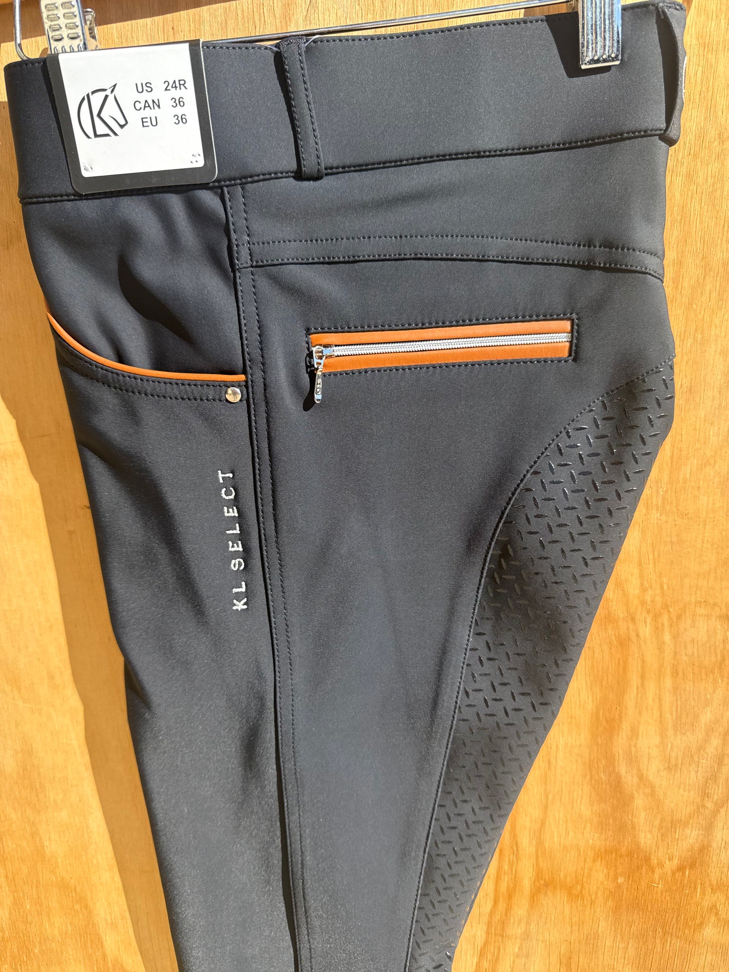 KL SELECT BREECH GABRIELLE