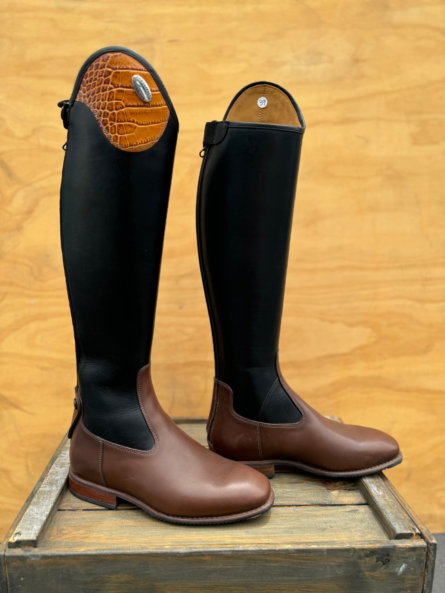 SALE** DENIRO BOOT SALENTO IN BLACK/BROWN WITH CUSTOM LEATHER TOP SIZE 39 WIDTH 32.5 HEIGHT 43