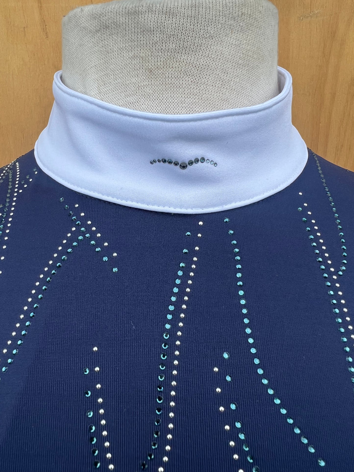 ANIMO CRYSTAL SHOWSHIRT BINTA