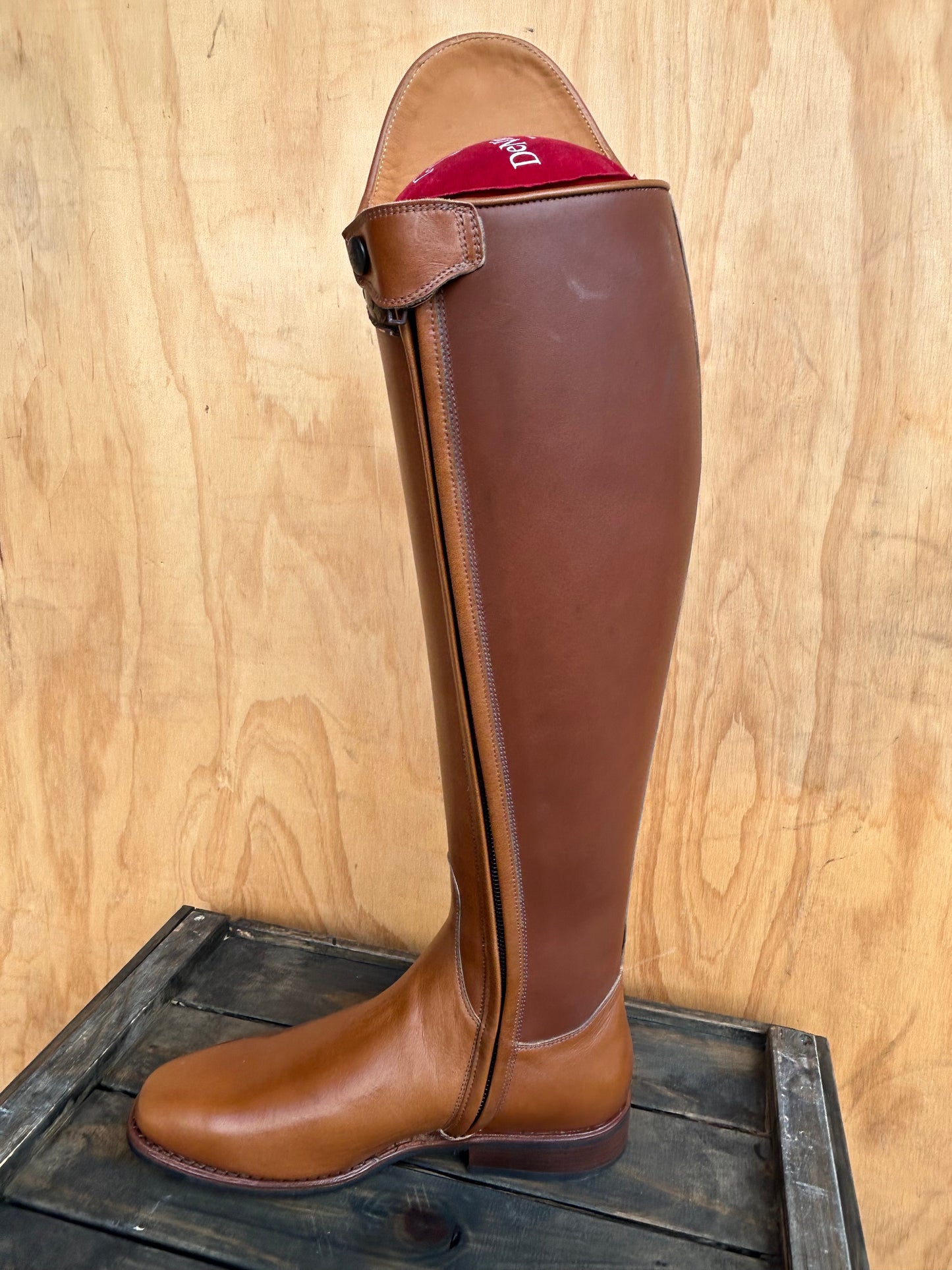 DENIRO BELLINI IN DO LIS WITH GRAFFITI TOP 38 MC L