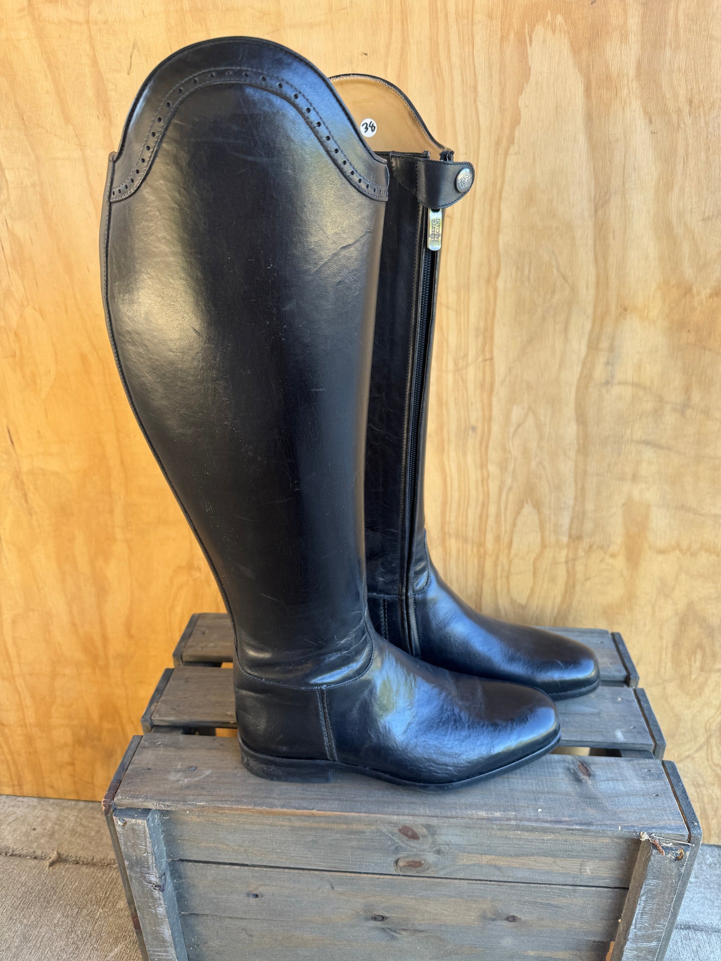 SALE!! FASCIANI DRESS BOOT WITH CRYSTAL/CROCO TOP SIZE 38 (43/39.5)