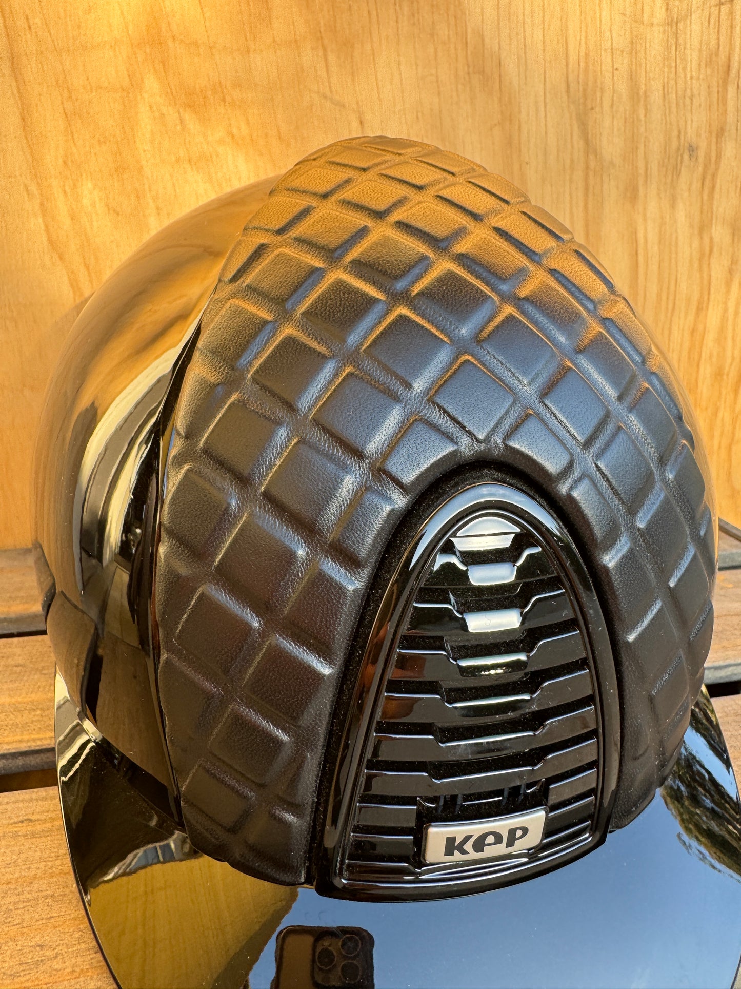 KEP POLISHED WITH MILANO LEATHER FRONT
