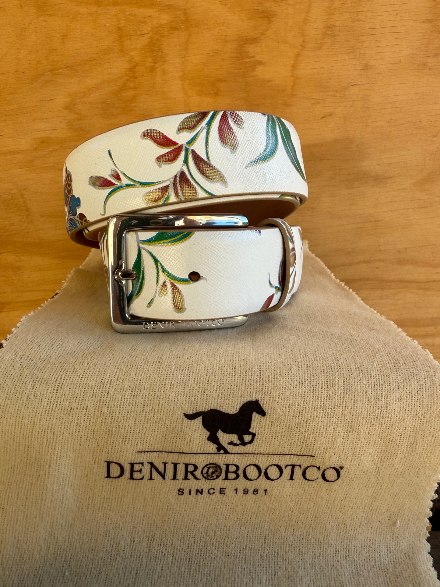 DENIRO BELT WITH FLOWER PRINT