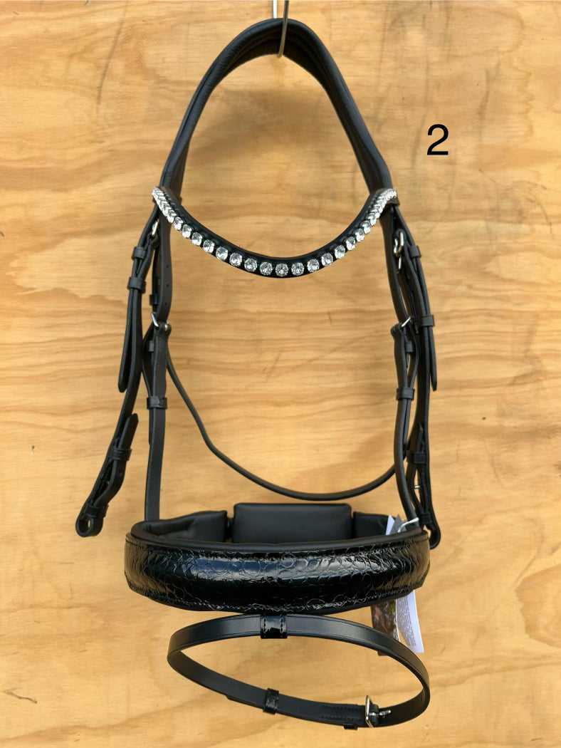 OTTO SCHUMACHER ELEGANT SNAFLLE WITH PATENT CROCO NOSEBAND 4.5CM CUT BACK