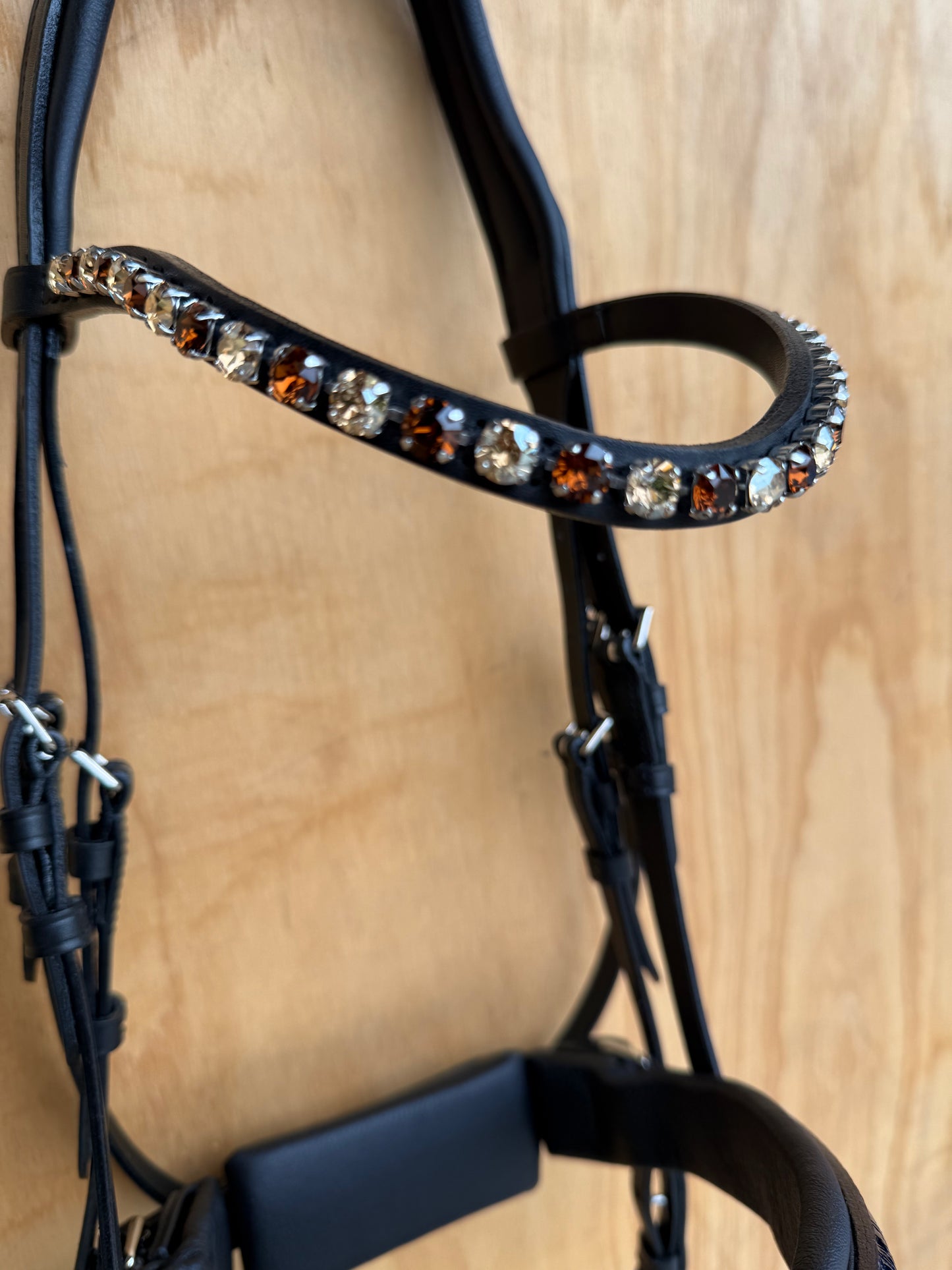 OTTO SCHUMACHER SNAFFLE ELEGANT WITH PATENT CROCO NOSEBAND IN BROWN