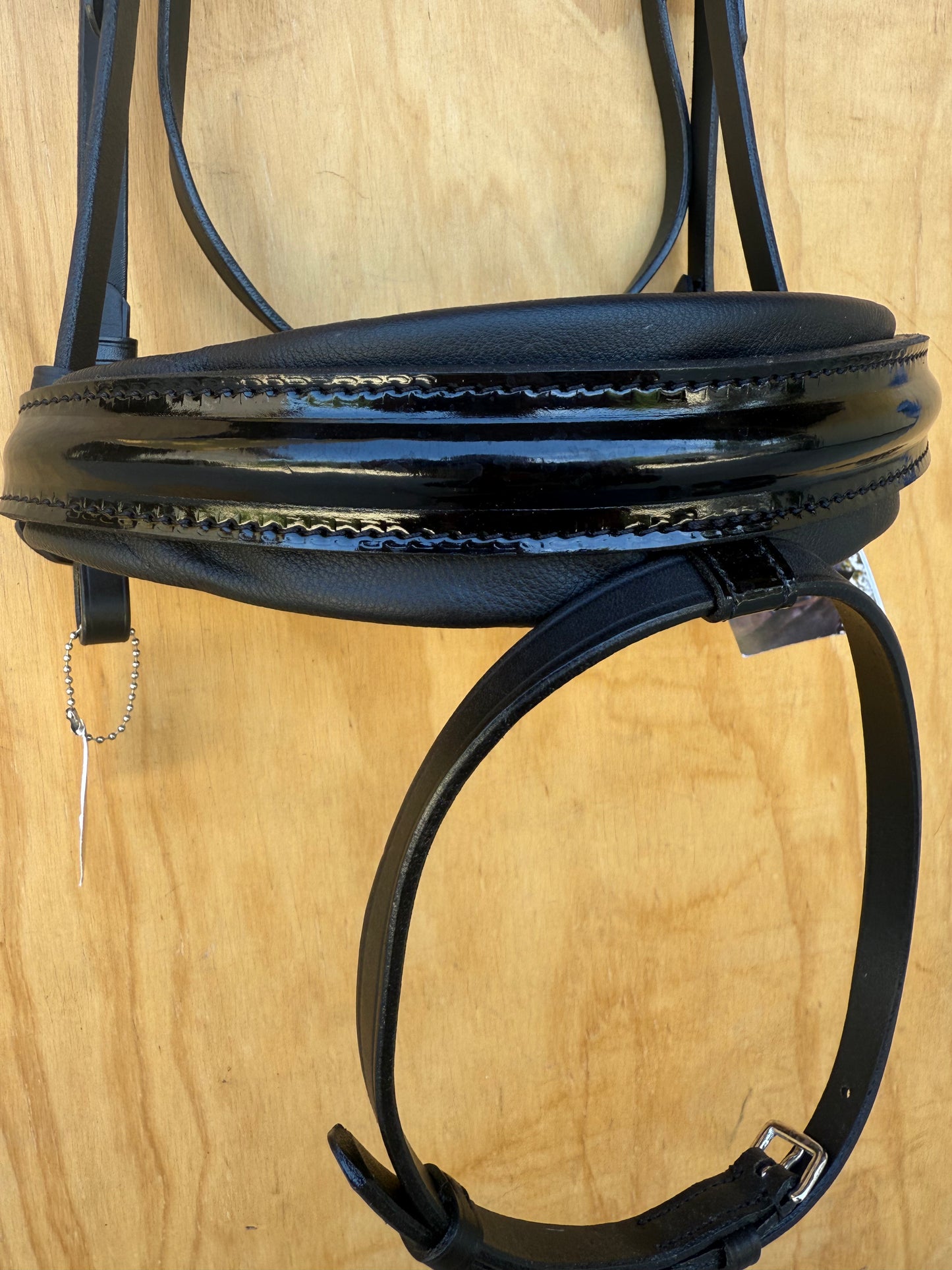 OTTO SCHUMACHER TOKYO SNAFFLE WITH FEEL GOOD NOSEBAND IN PATENT