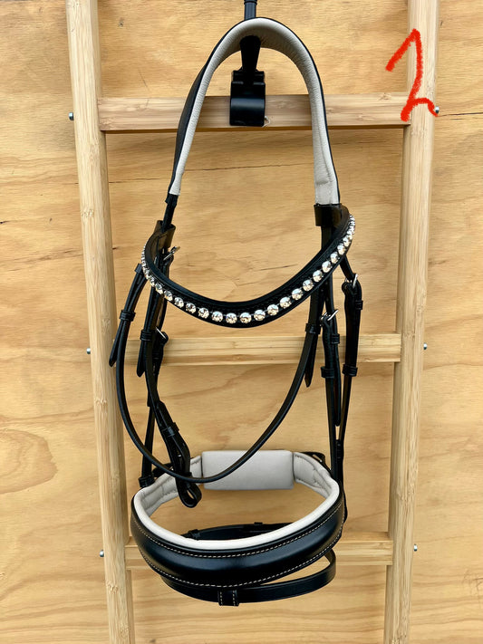 OTTO SCHUMACHER SNAFFLE TOKYO WITH CONTRAST PADDING AND STITCH - HORSE