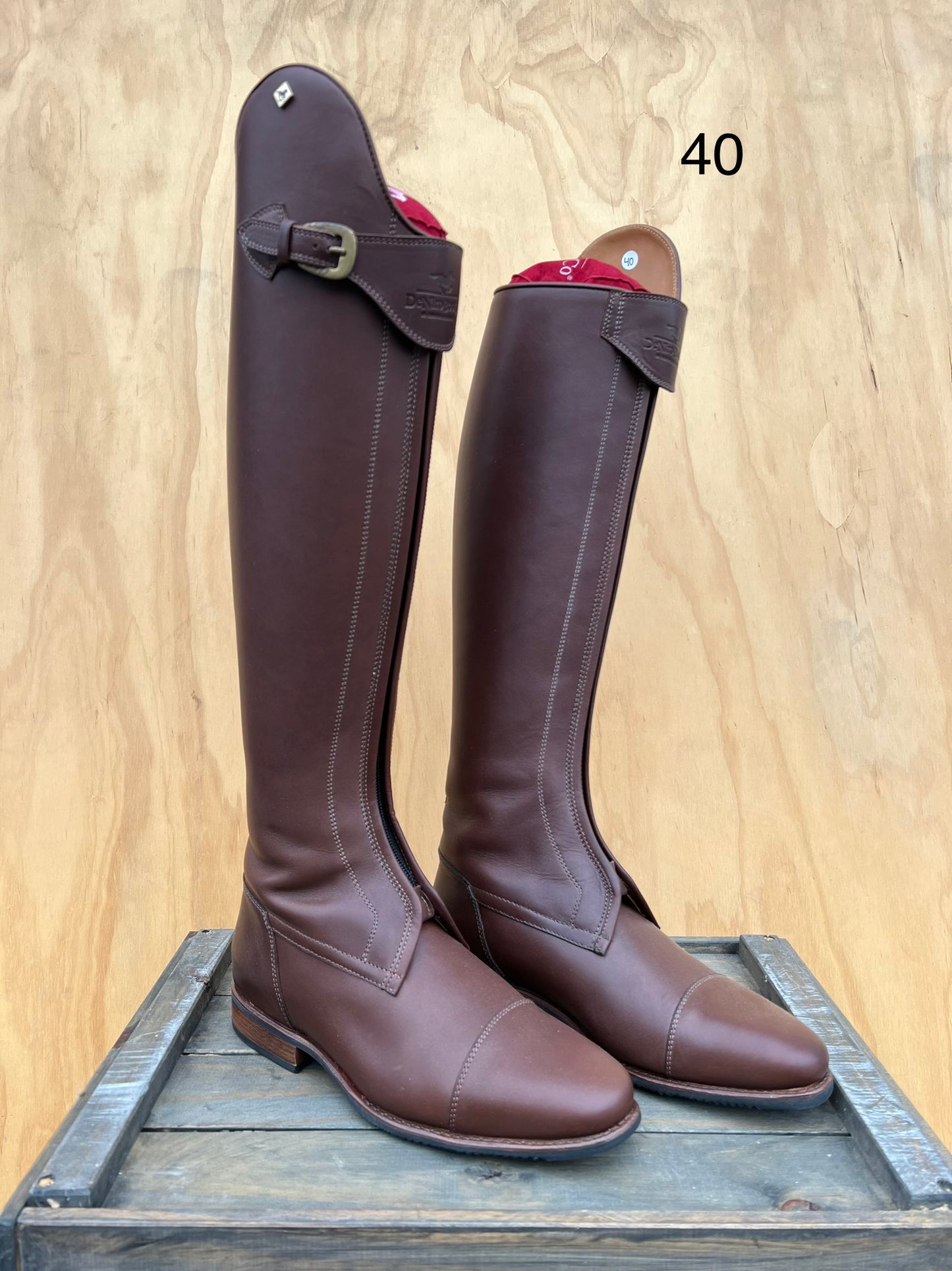 Sale** DENIRO DRESSAGE POLO BOOT VASARI SIZE 40 height: 46 width 38.5