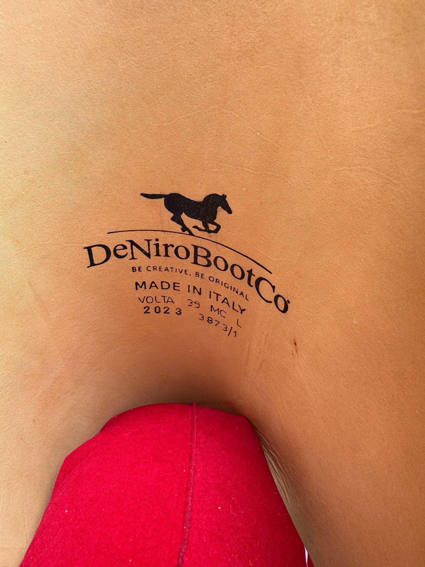 DENIRO STYLE VOLTA IN BRUSHED BLACK WITH CRYSTAL TOP 39 MC L