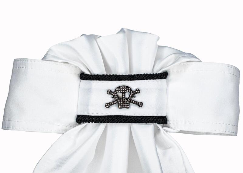 STOCK TIE WITH CRYSTAL SKULL