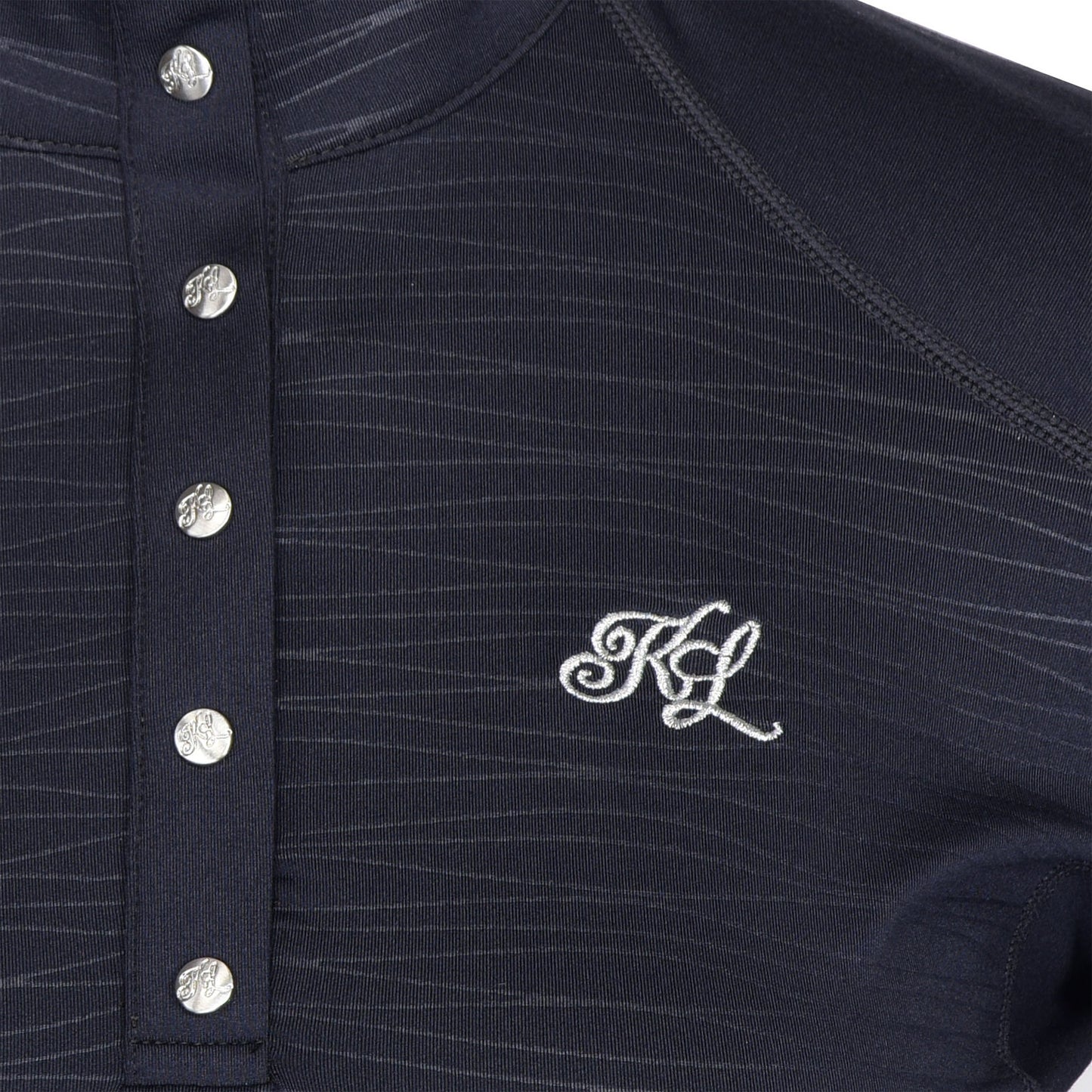 KINGSLAND LONGSLEEVE NOVELLA