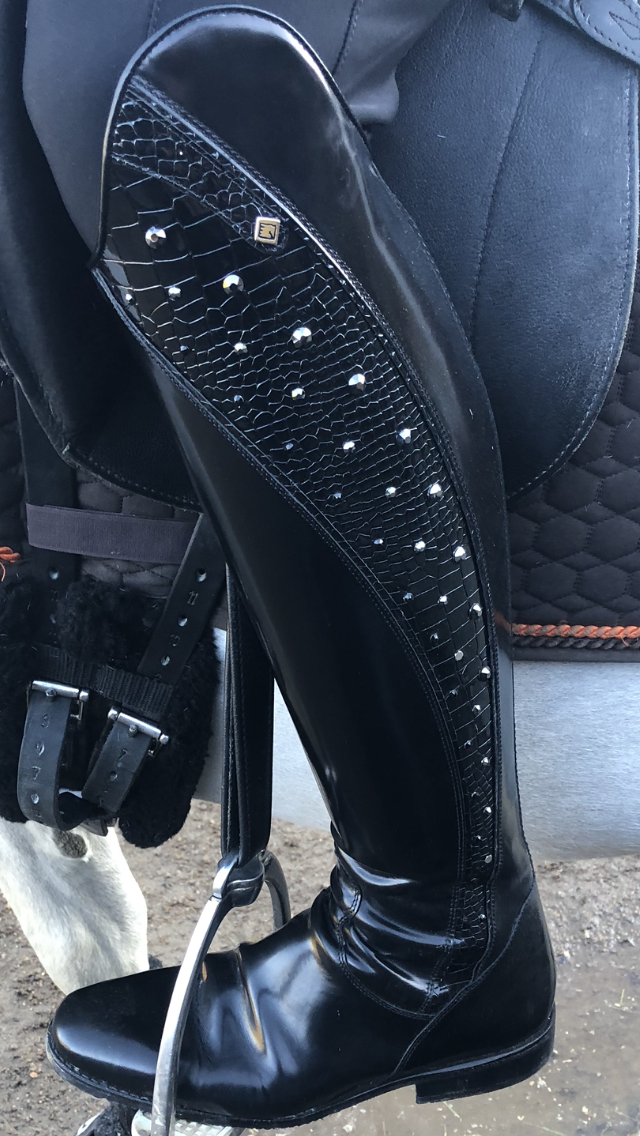 DENIRO TIZZIANO WITH SIDE PANEL WITH CRYSTALS