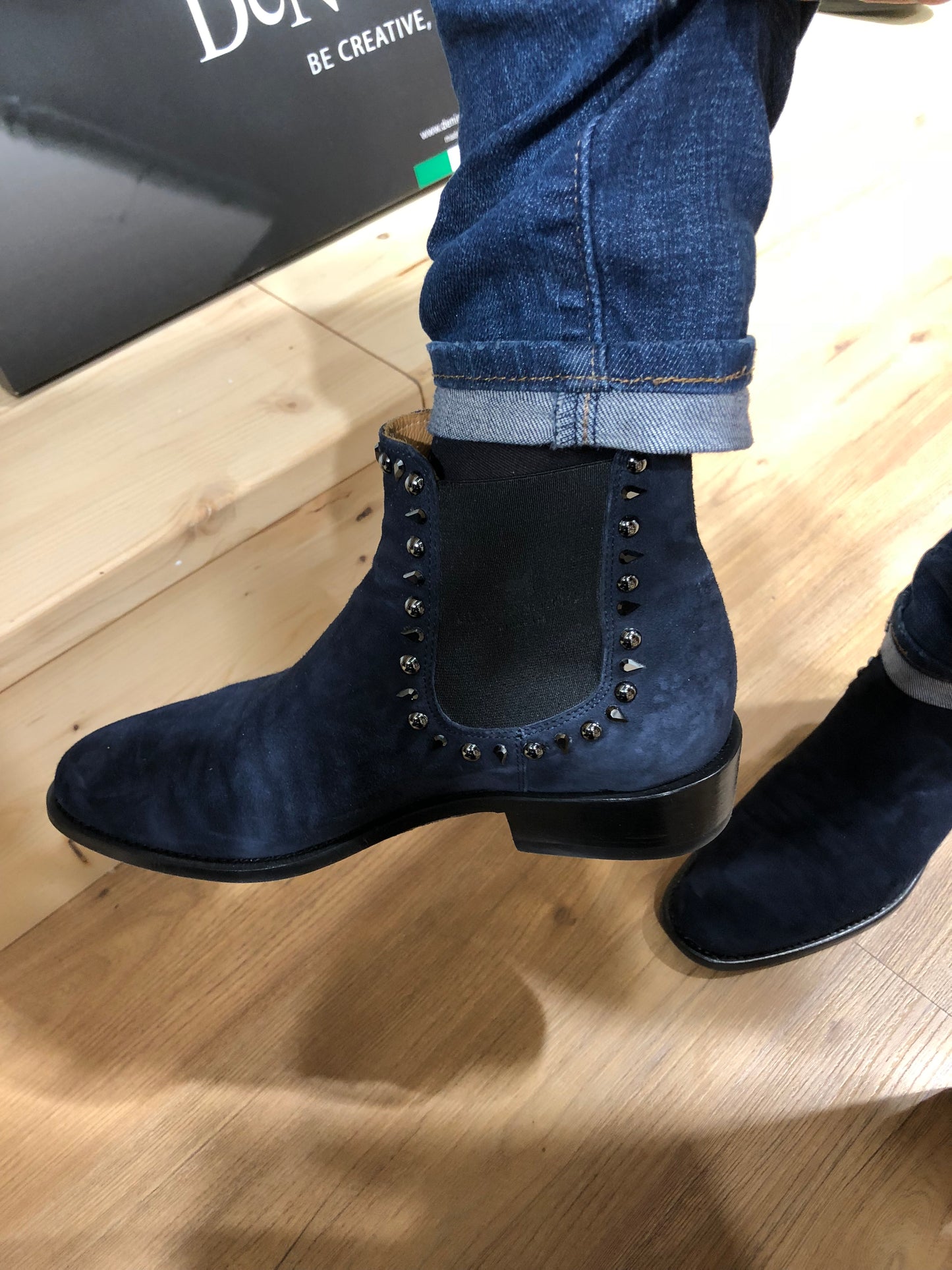 Deniro Fashion Short Boot In Navy Suede