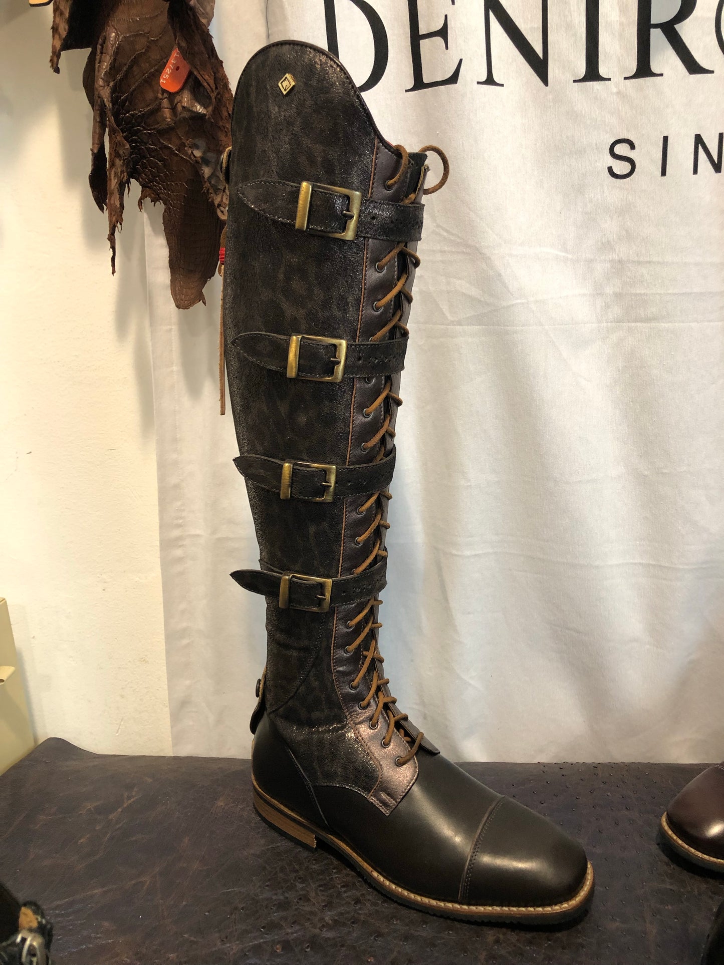 DENIRO LACE/BUCKLE COMBO