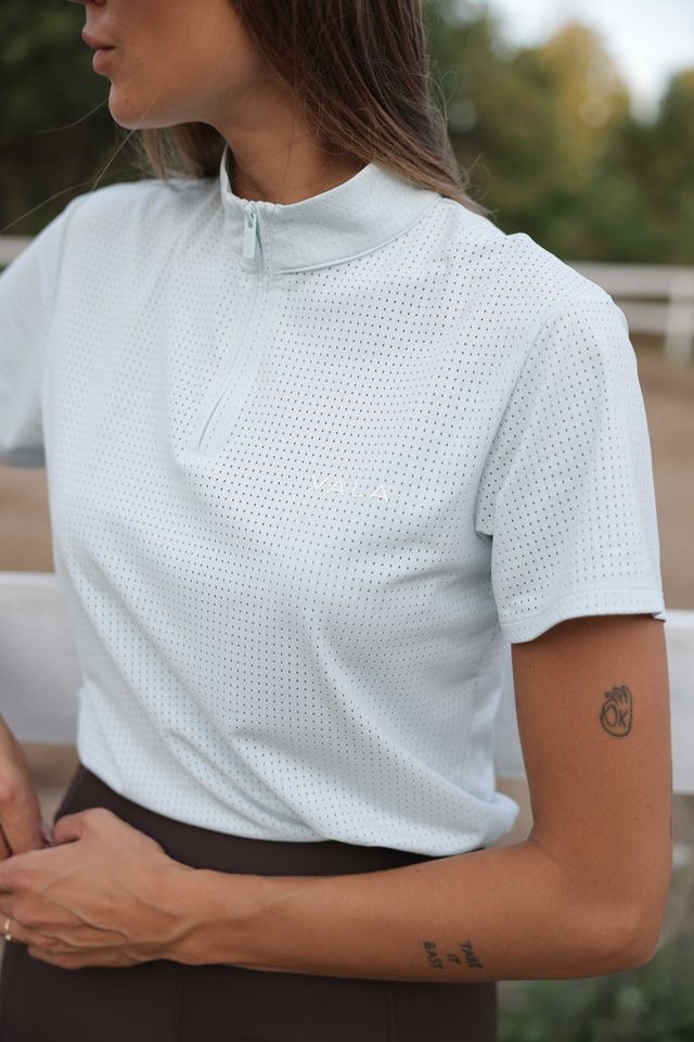 VALA ELSA MESH SHORT SLEEVE ZIP UP