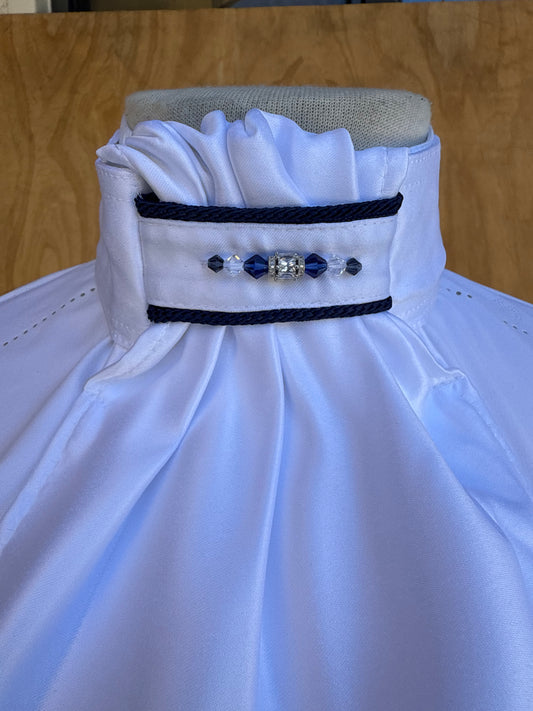 STOCK TIE WITH RIBBON AND CRYSTAL DETAIL