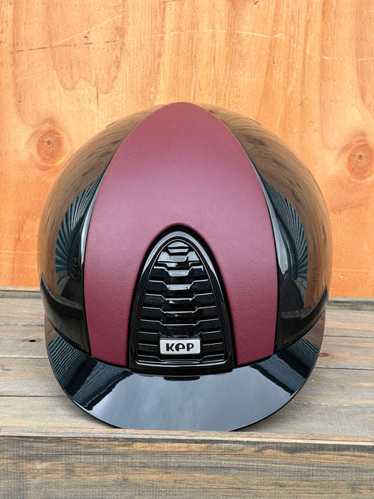 KEP HELMET IN POLISHED BLACK WITH BURGUNDY LEATHER INSERT