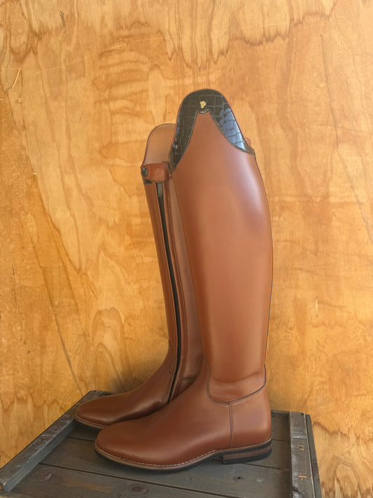 SALE!! PETRIE SUBLIME DRESSAGE BOOT SIZE 41 HEIGHT 47 WIDTH 38.5