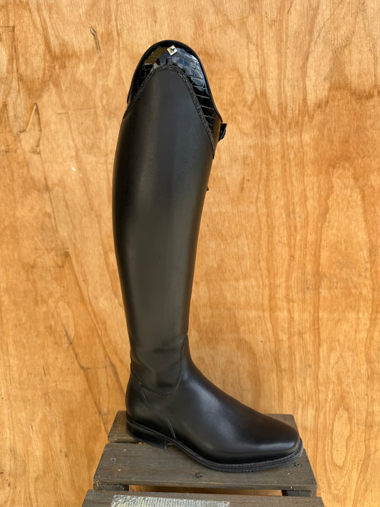 DENIRO BELLINI IN IN FLAT BLACK WITH PATENT CROCO AND GALA DETAILS
