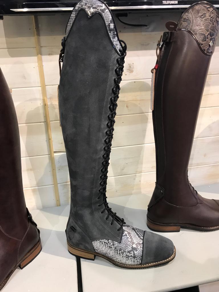 Deniro Boots In Grey Suede And Snake Detail